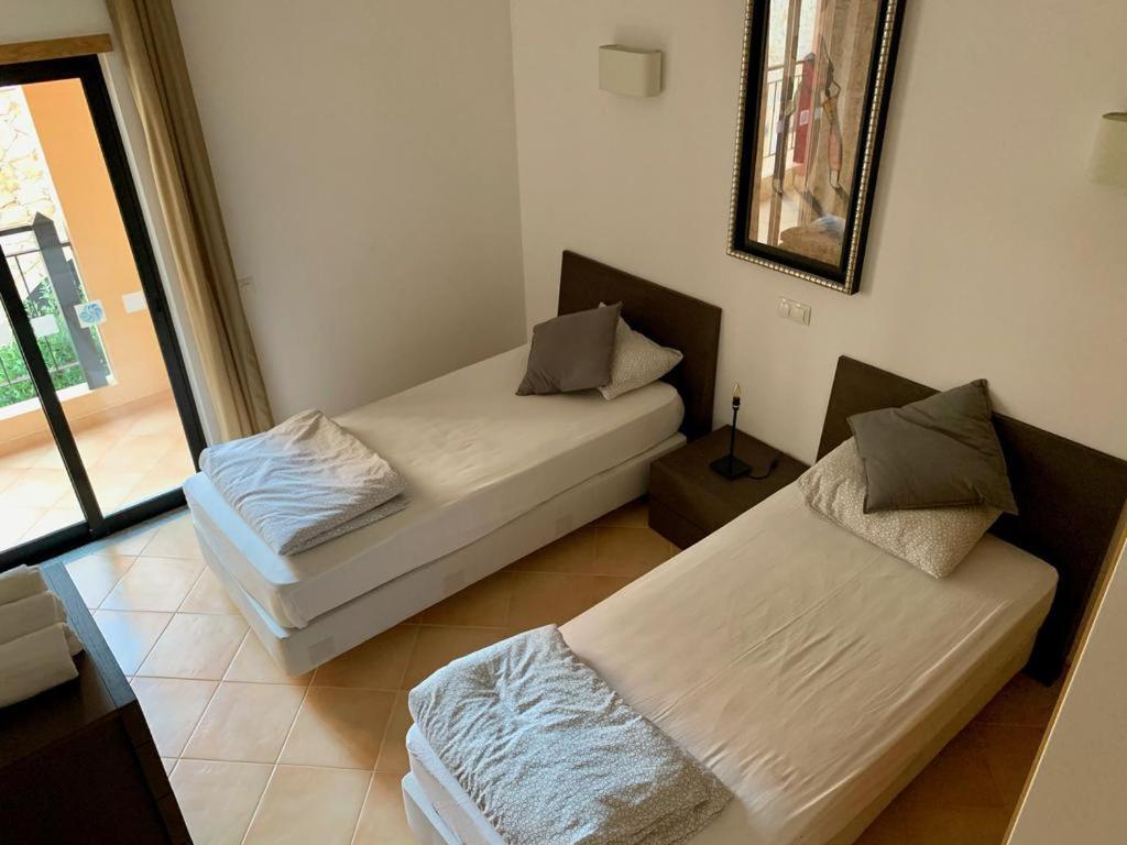 Dina Luxury 2 Bedroom Apartment Praia Da Luz Exterior photo